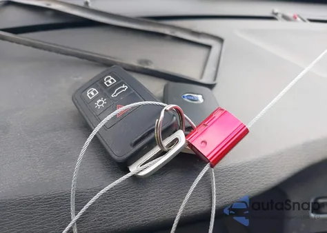 2016 Volvo V60 Cross Country T5 from USA, damaged, VIN YV4612HK7G1003441